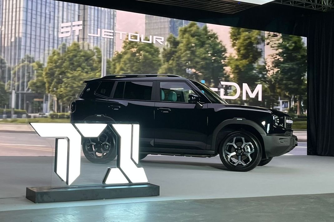 Jetour T1 i-DM
